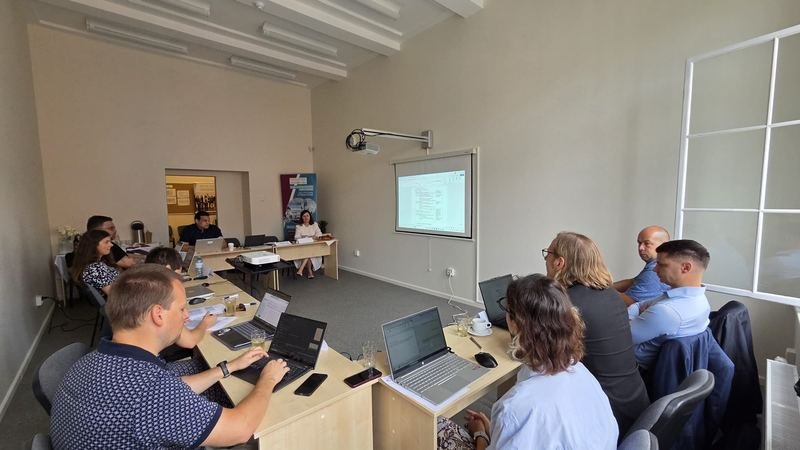 Working session in the meeting room at HOTEL SCHOOL